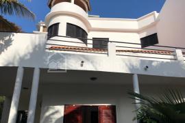 Vente villa meublée 11 pièces avec piscine - Ngor