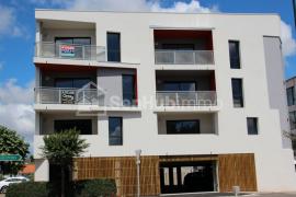 Appartement à louer au Point E
