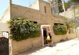 VILA A DEMOIR A VENDRE AU MARISTE