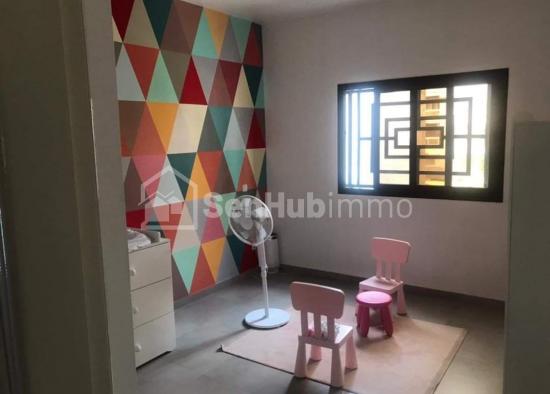 Villa a vendre aux Mamelles Cité Makiyou Faye