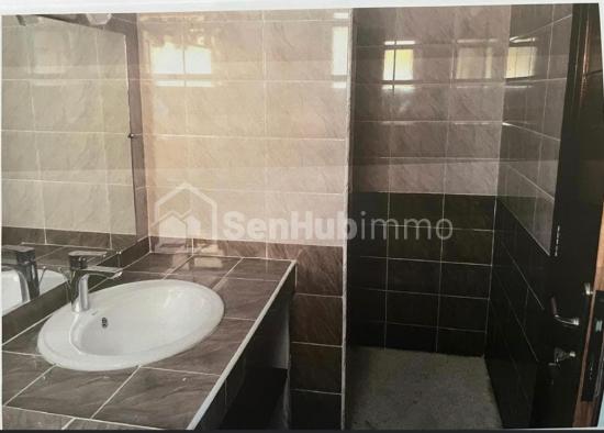 villa touristique mboro darou khoudouss superficie 24573m2 non loin de la mer